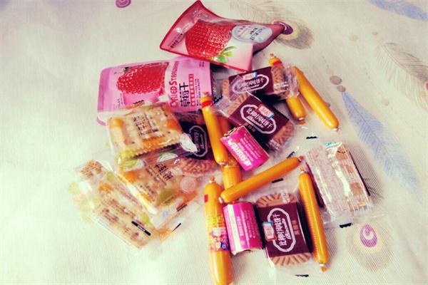 女王食代零食店产品 门店图片