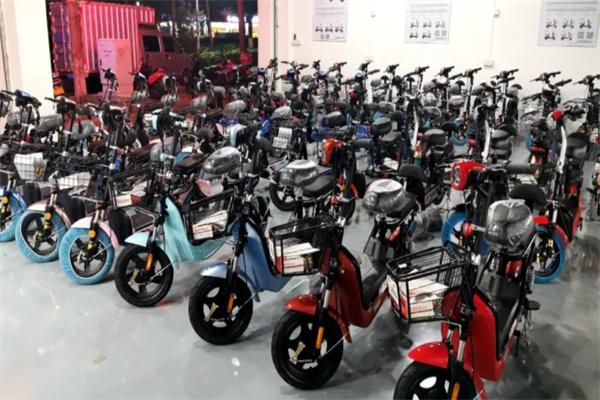 圣宝龙电动车产品 门店图片