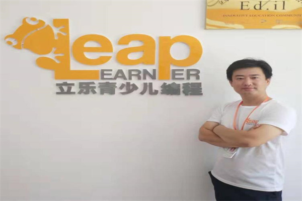 立乐青少儿编程加盟