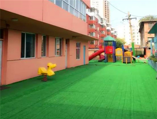 芳草地幼儿园加盟