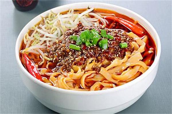 胖大嫂麻辣面加盟