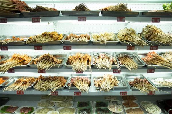 华阳串根香麻辣涮