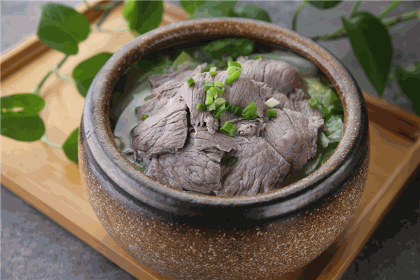杨小涛跷脚牛肉