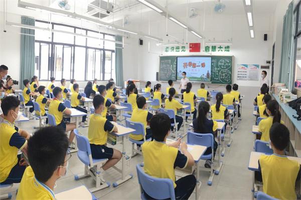 好立德国际教育机构产品 门店图片