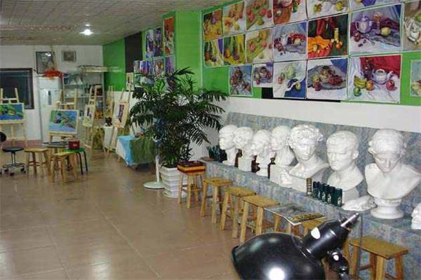 爱艺屋美术教育产品 门店图片