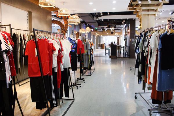 邻家女孩女装产品 门店图片