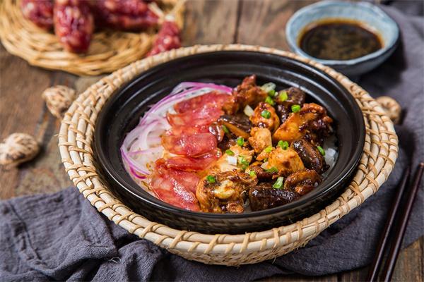 小益家煲仔饭产品 门店图片