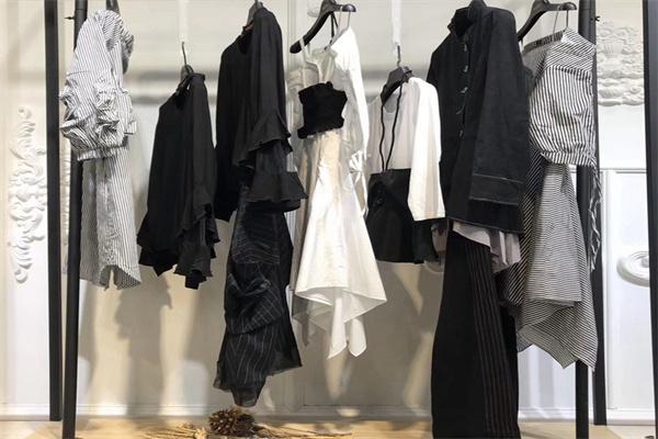 邻家女孩女装产品 门店图片