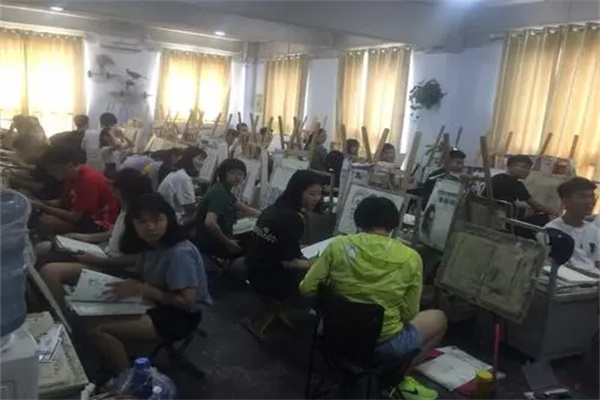 艺德联美术学校产品 门店图片