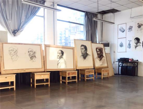 青美画室产品 门店图片