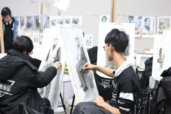 央清画室产品 门店图片