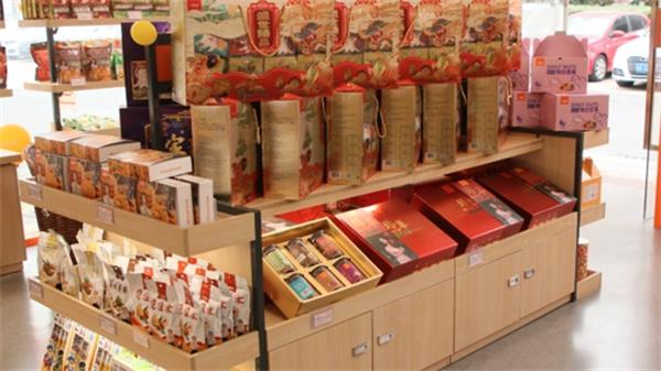 醉食尚休闲零食产品 门店图片