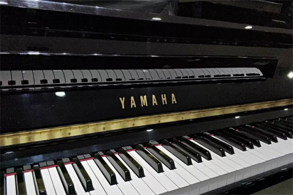 yamaha钢琴产品 门店图片