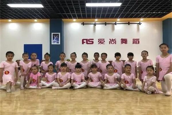 爱尚舞蹈产品 门店图片