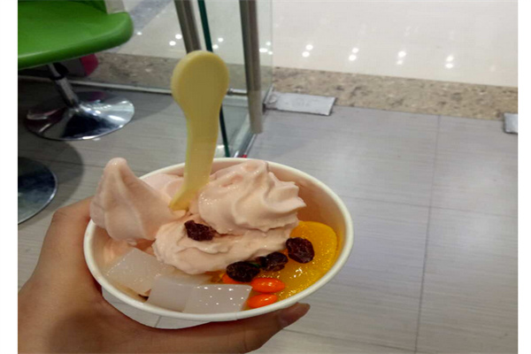 优格至尊酸奶冰淇淋产品 门店图片
