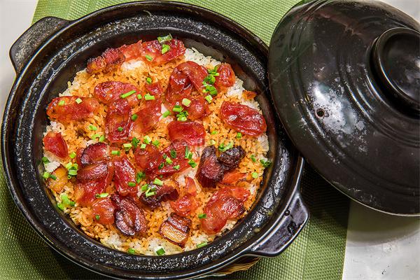 煲秋香煲仔饭产品 门店图片