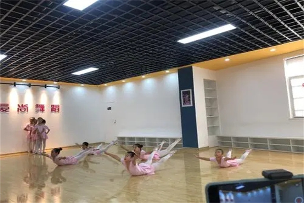 爱尚舞蹈产品 门店图片
