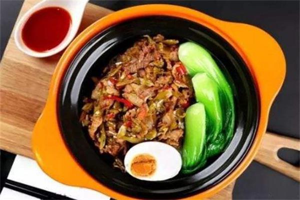 韦小宝煲仔饭产品 门店图片