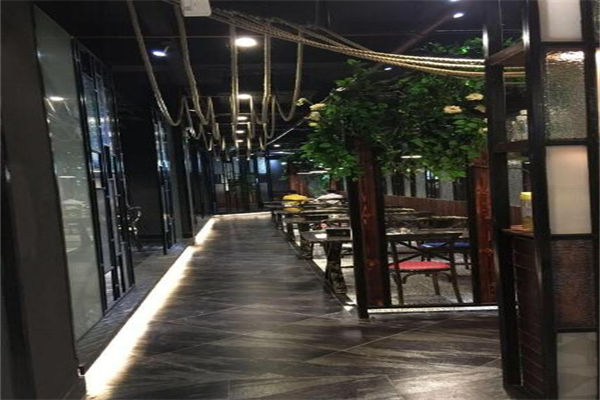 湘遇餐厅加盟
