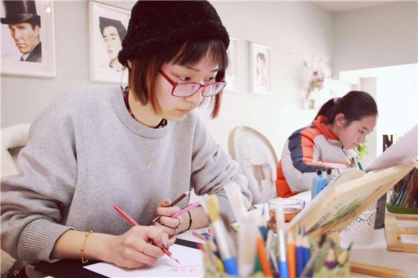 象形国际美术学校加盟