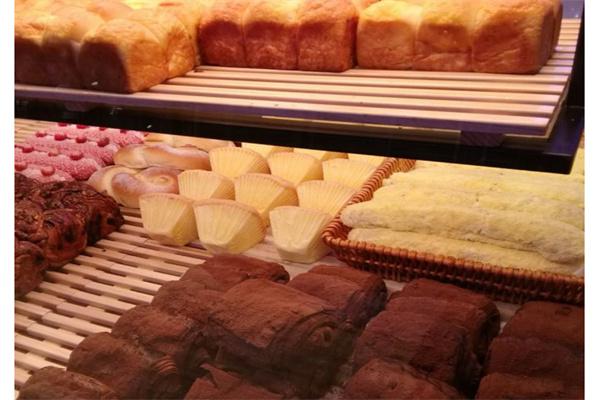 佑禾面包产品 门店图片