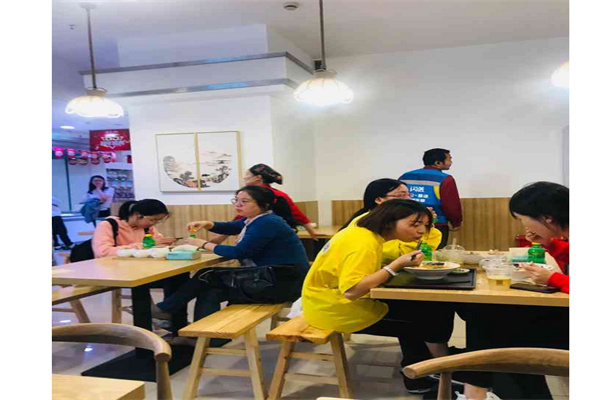 于林志桂林米粉产品 门店图片