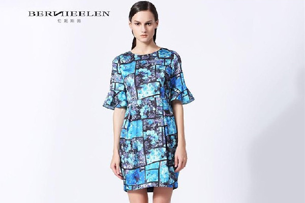伯妮斯茵服饰产品 门店图片