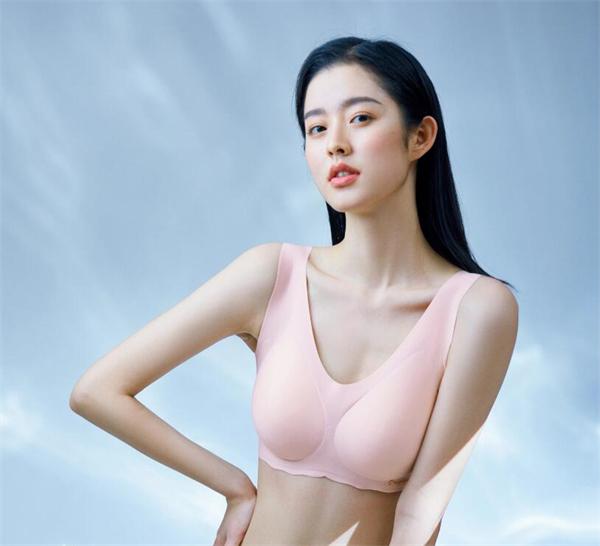 桑扶兰内衣产品 门店图片