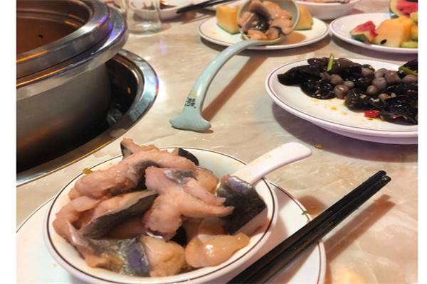 鱼你相约火山喷泉锅产品 门店图片