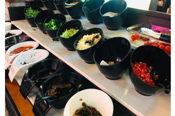 鱼你相约火山喷泉锅产品 门店图片