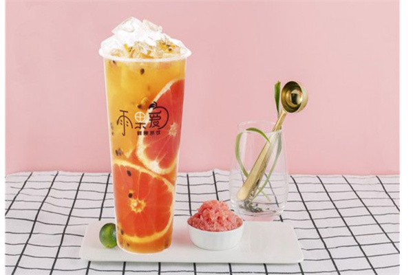 雨果爱奶茶产品 门店图片