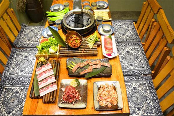 小泥炉炭火烤肉
