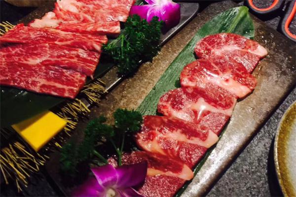 嘿牛烤肉产品 门店图片