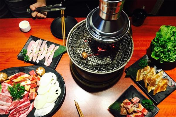 成都藏炭烤肉屋产品 门店图片