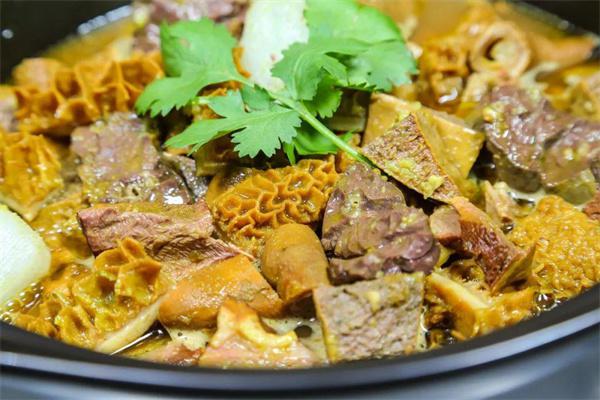 剪一碗牛杂产品 门店图片