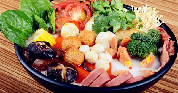 古阿婆麻辣烫产品 门店图片