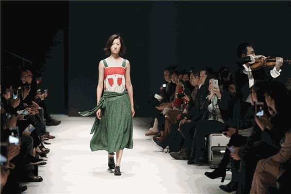 例外服饰