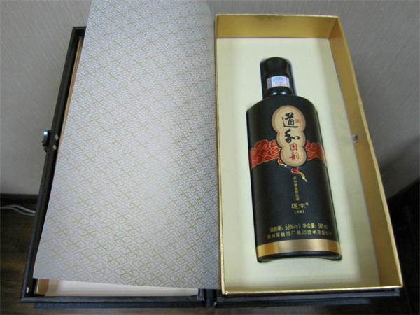 品道白酒