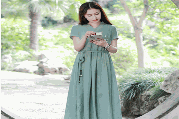 伶俐柠檬女装