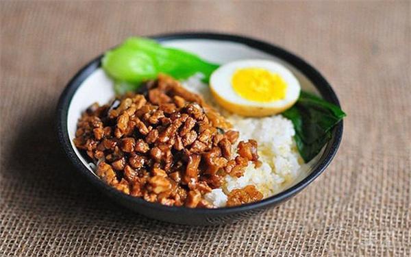 谷闽膳味台湾卤肉饭产品 门店图片