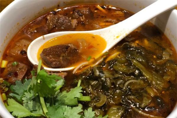 贯口老坛酸菜牛肉面产品 门店图片
