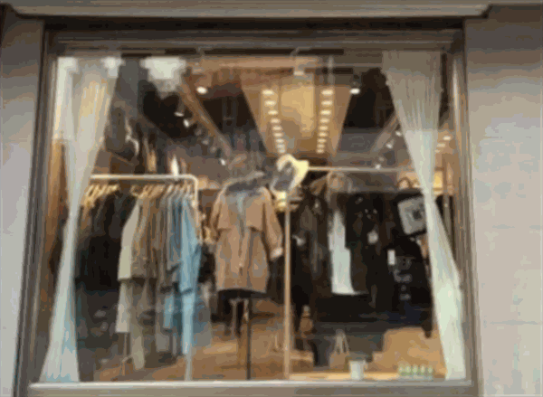 千城服装产品 门店图片