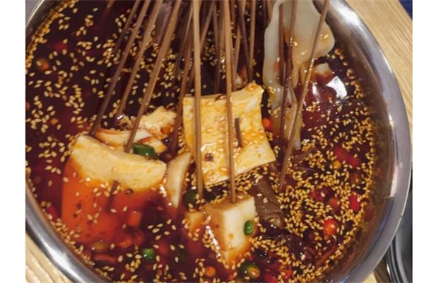 长颈鹿口袋钵钵鸡产品 门店图片