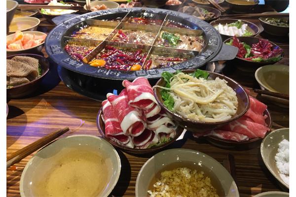 张摊摊火锅产品 门店图片