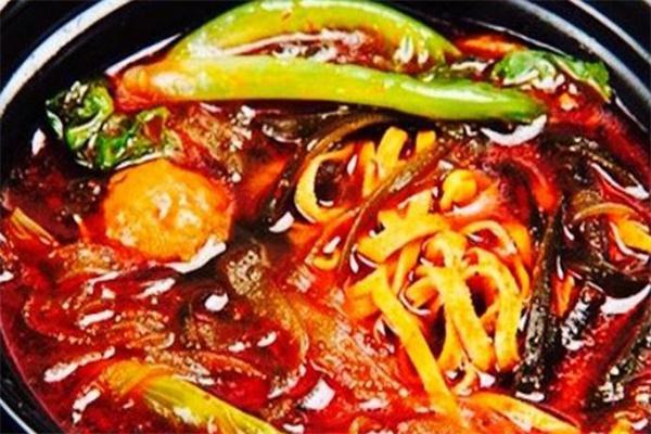 臻味麻辣烫产品 门店图片