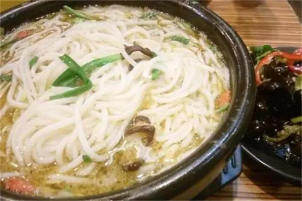 真爱缘过桥米线产品 门店图片