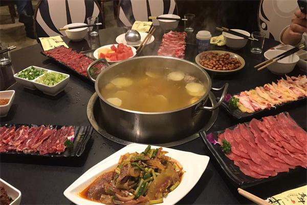 真牛火锅产品 门店图片