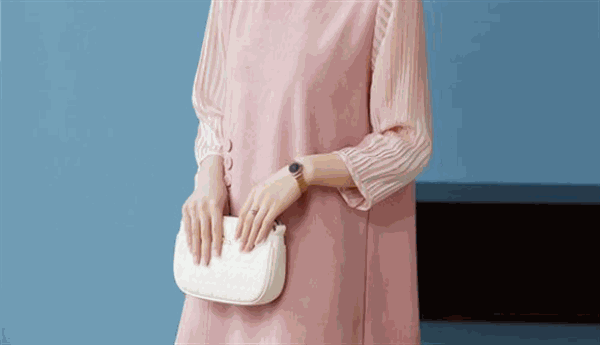 千番女装产品 门店图片
