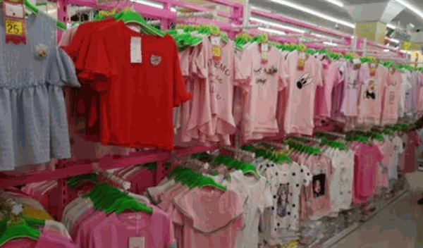 千佳汇服装超市产品 门店图片