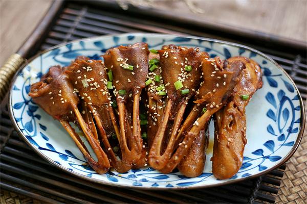金顺禧辣鸭头产品 门店图片